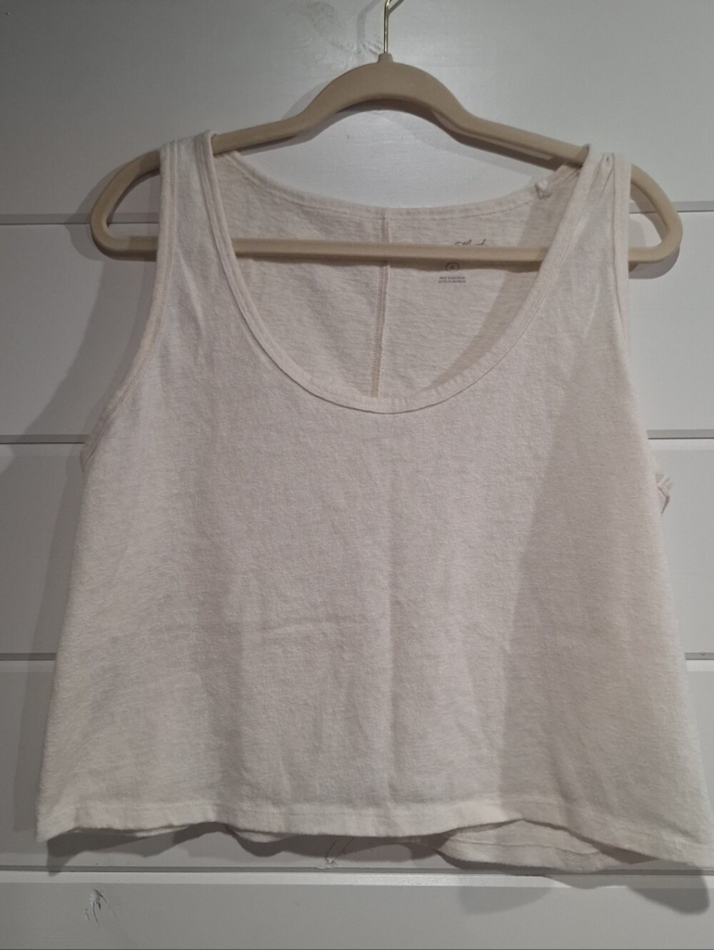 Universal Thread Cream Cropped Scoop Neck Tank